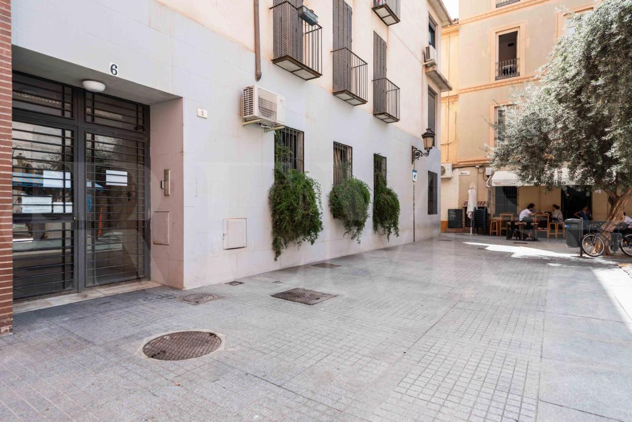 Inviting Apartment In The Heart Of Malaga By Rems מראה חיצוני תמונה