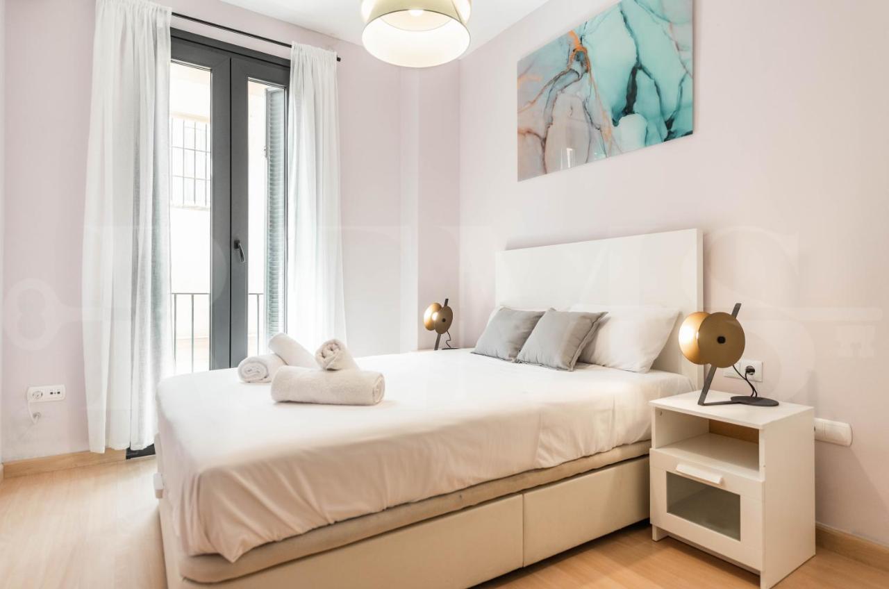 Inviting Apartment In The Heart Of Malaga By Rems מראה חיצוני תמונה