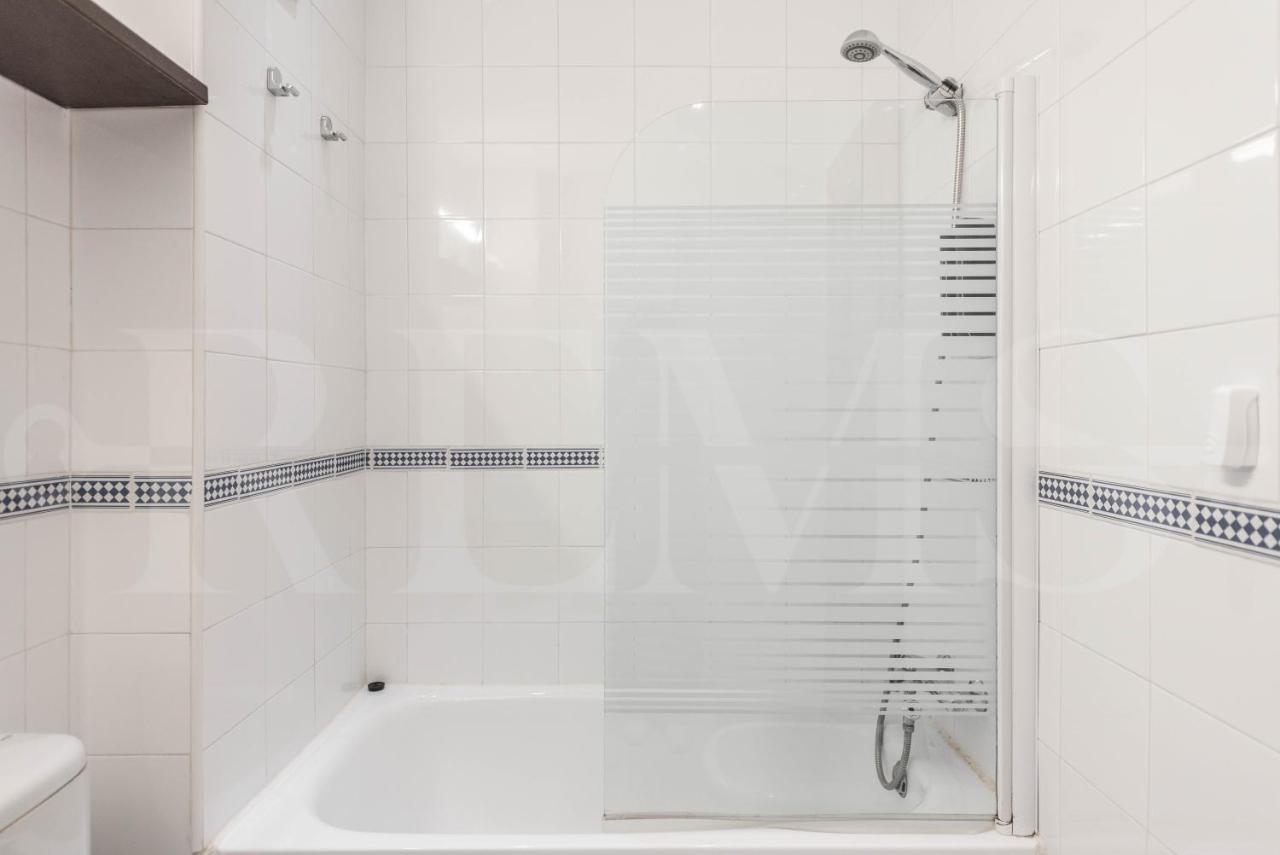 Inviting Apartment In The Heart Of Malaga By Rems מראה חיצוני תמונה